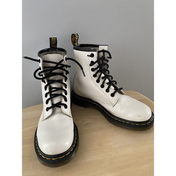 Dr Martens Boots Smooth White Patent Leather Pascal Womens 6 AirWair Docs 1460 - Picture 13 of 13